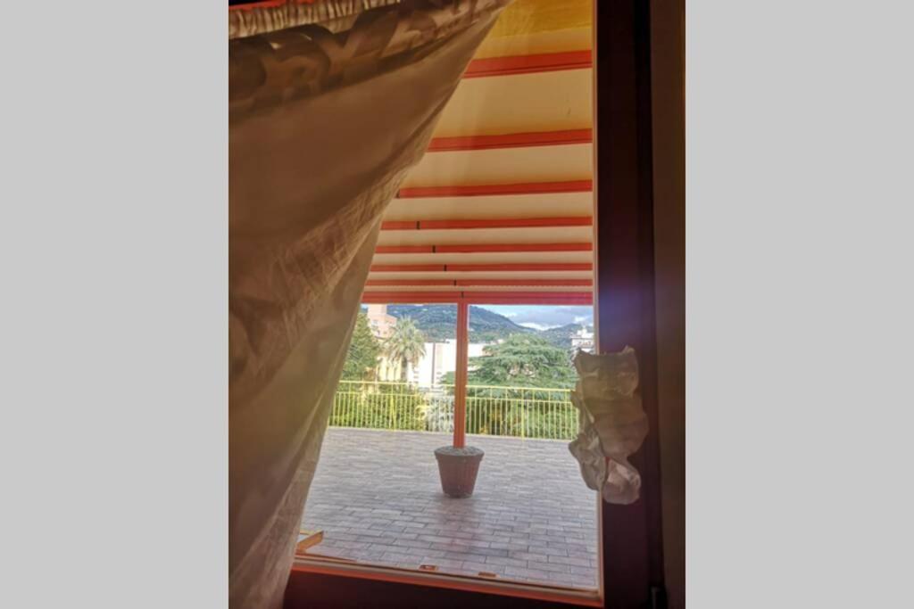 Apartamento Attico Incerpi, Terrazza Sui Tetti Di Montecatini Terme Exterior foto